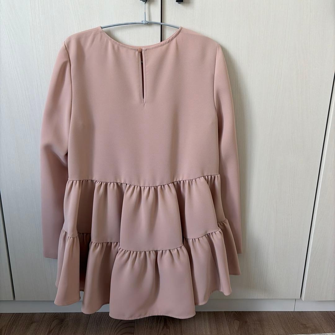 【新品未使用】アベニールエトワール　34ダブルクロスギャザー切替ブラウス