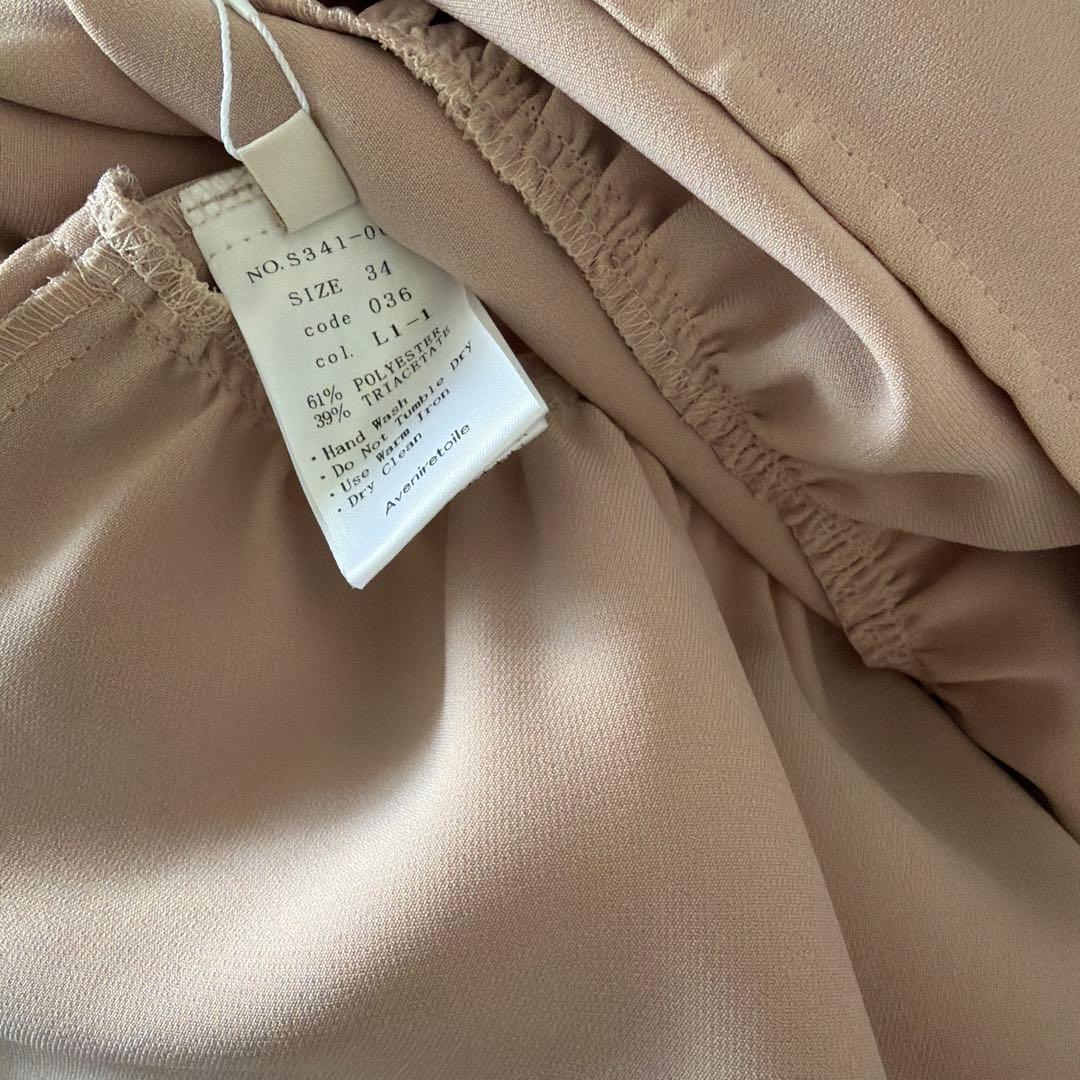 【新品未使用】アベニールエトワール　34ダブルクロスギャザー切替ブラウス