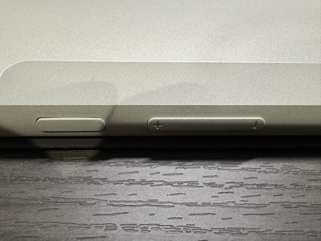 Microsoft Surface Go3 （i3/8G/128GB/LTE）