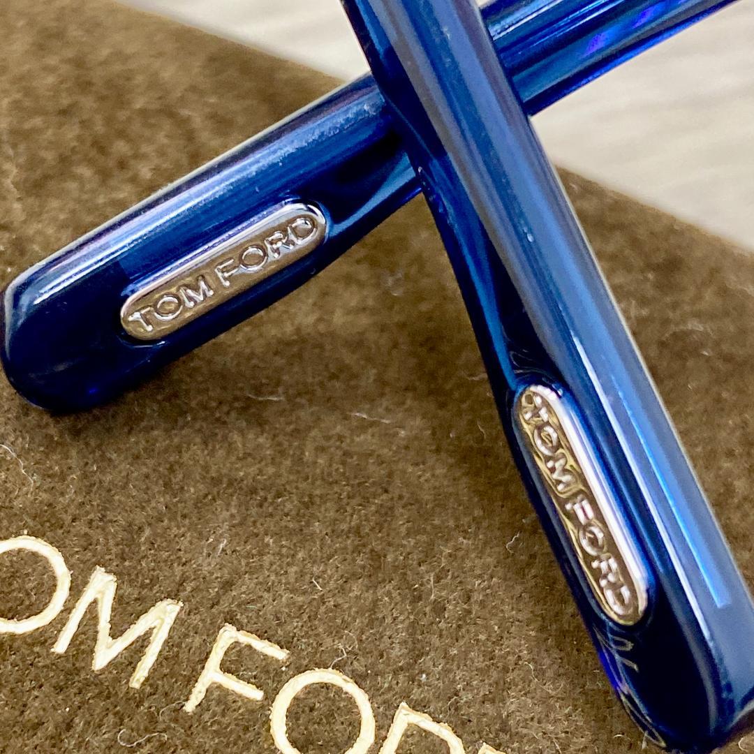 極美品 TOM FORD TF1119-D サングラス ブルー ケース付き