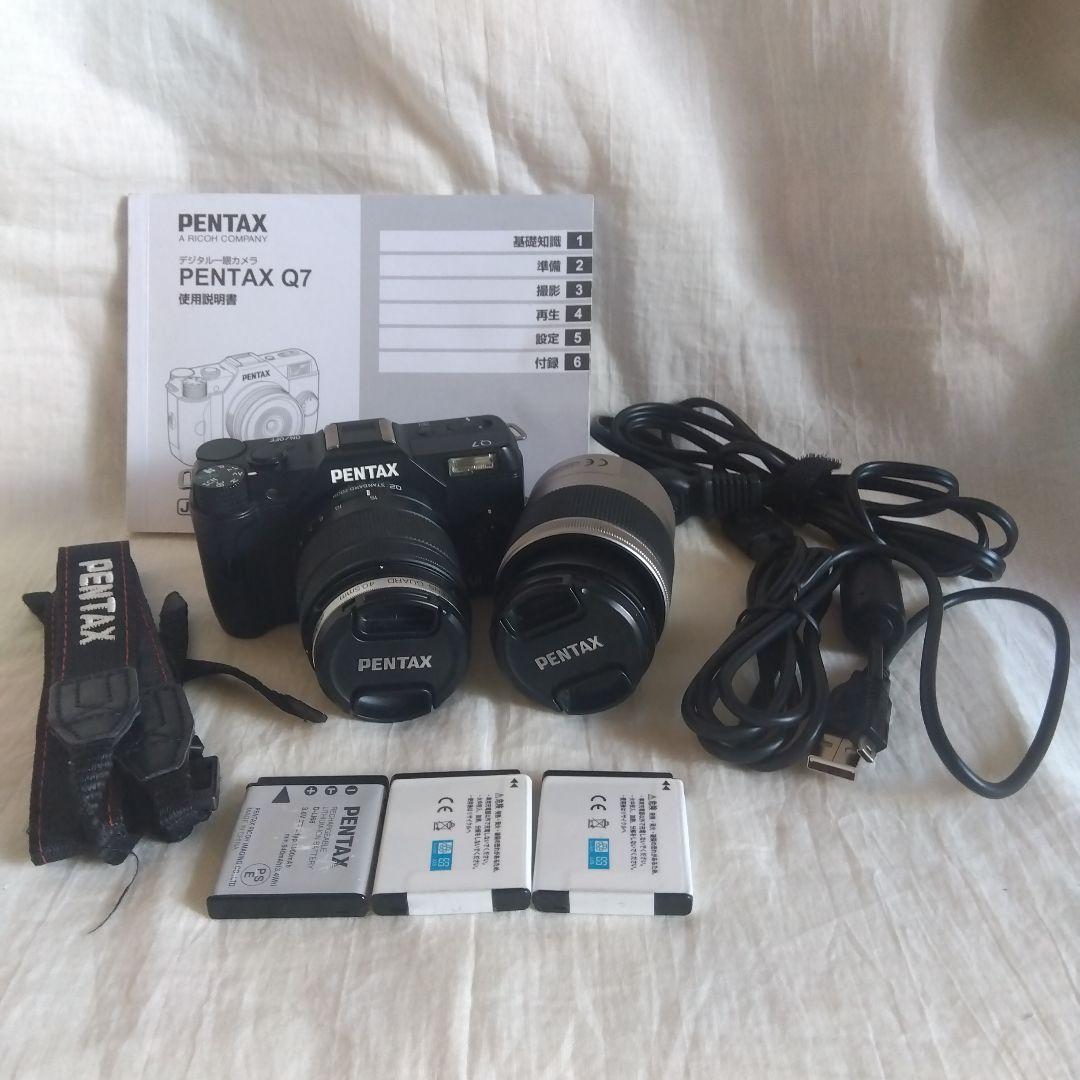 ペンタックス　ミラーレス一眼Q7　ダブルズームキット