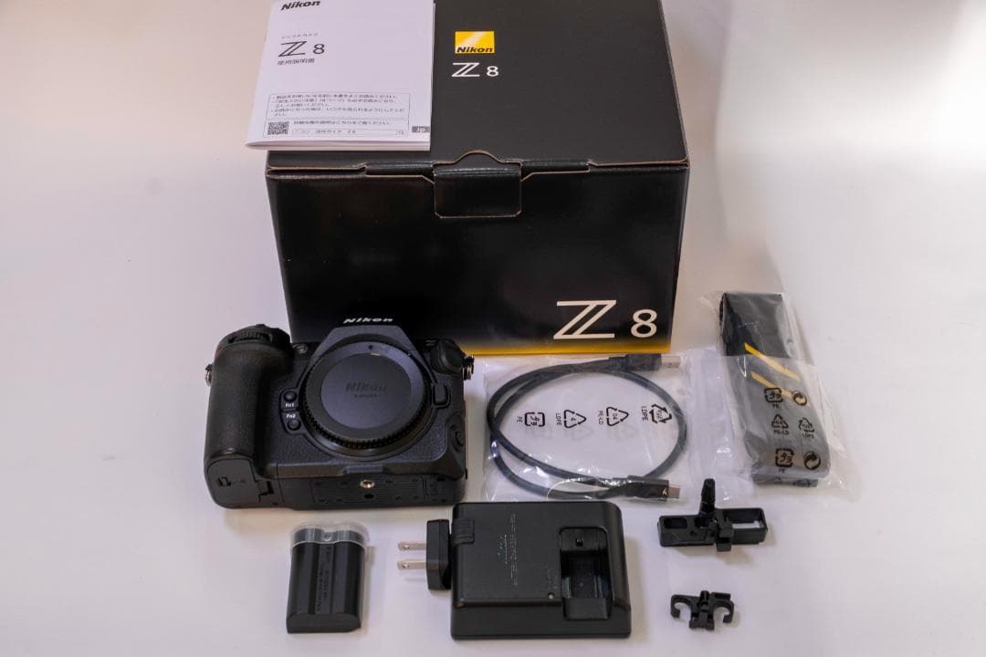 Nikon Z 8 ミラーレス一眼 本体