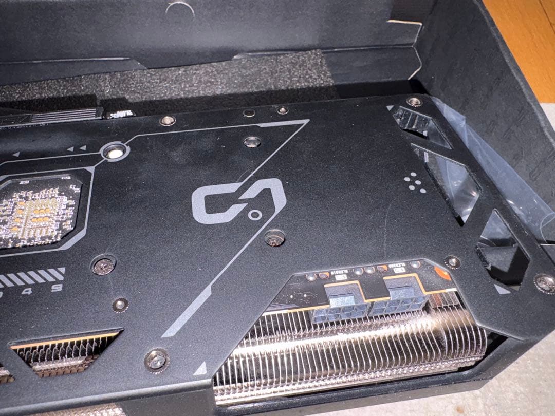 【値下げ】ASUS Radeon RX 7800 XT 16GB OC DUAL