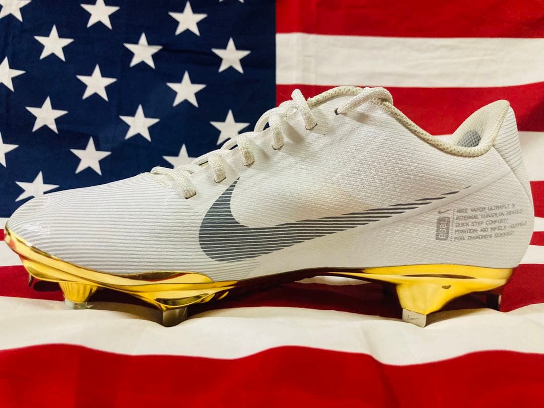 NIKE LUNAR VAPOR ULTRAFLY ELITE 3 スパイク