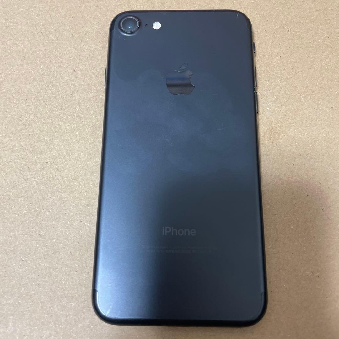 Apple iPhone7 128GB ブラック　本体のみ