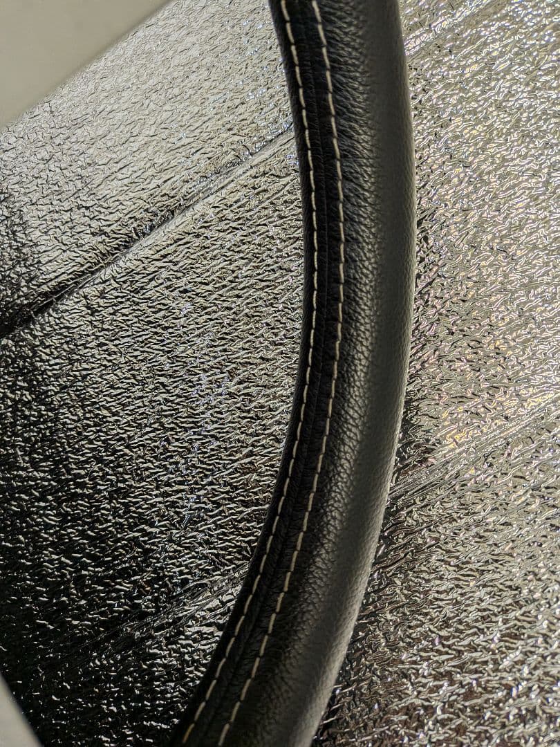 MOMO prototipo ステアリング イタリア製