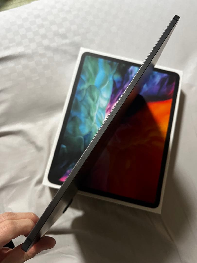 ipad pro 12.9 第4世代 cellularモデル 128GB