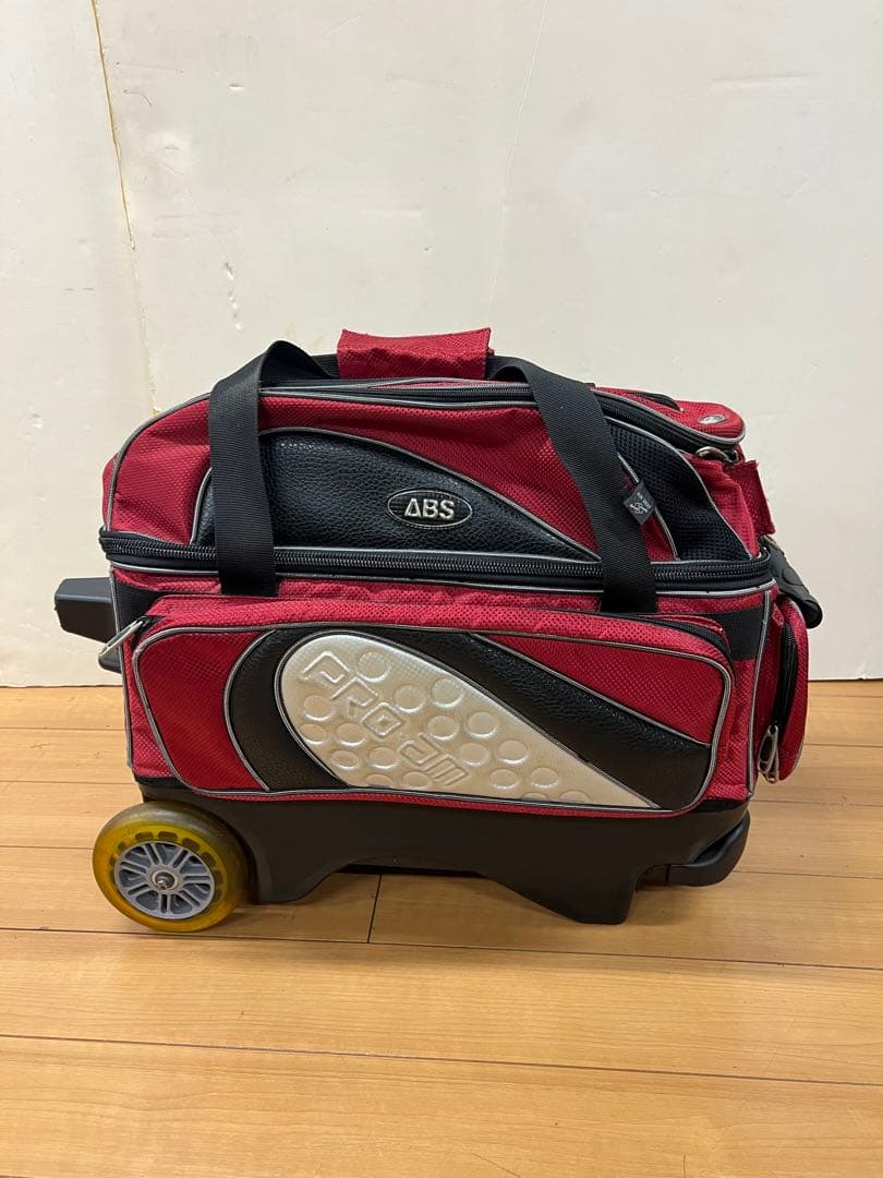 ABSボウリングバッグ及びシュウズ、ボーリン 2球　送料込み￼ 値段下げました