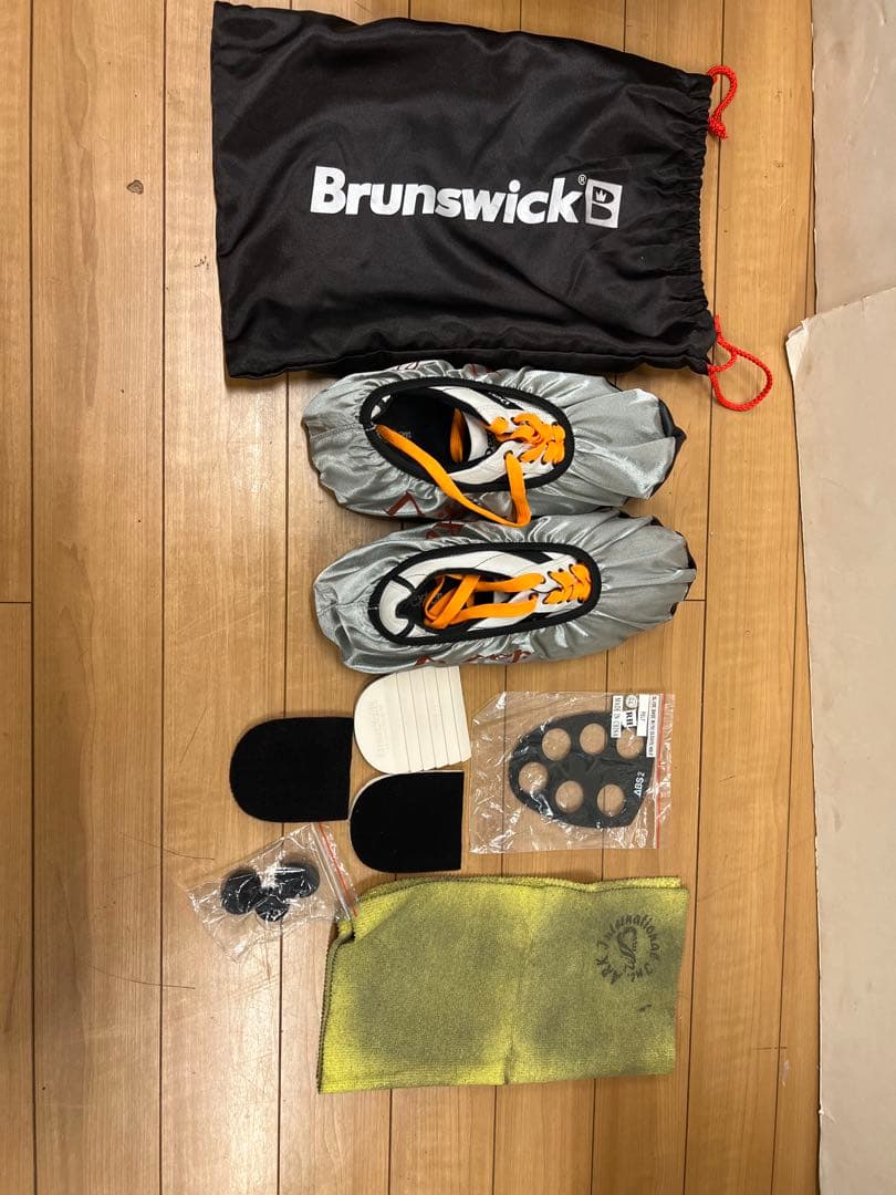 ABSボウリングバッグ及びシュウズ、ボーリン 2球　送料込み￼ 値段下げました