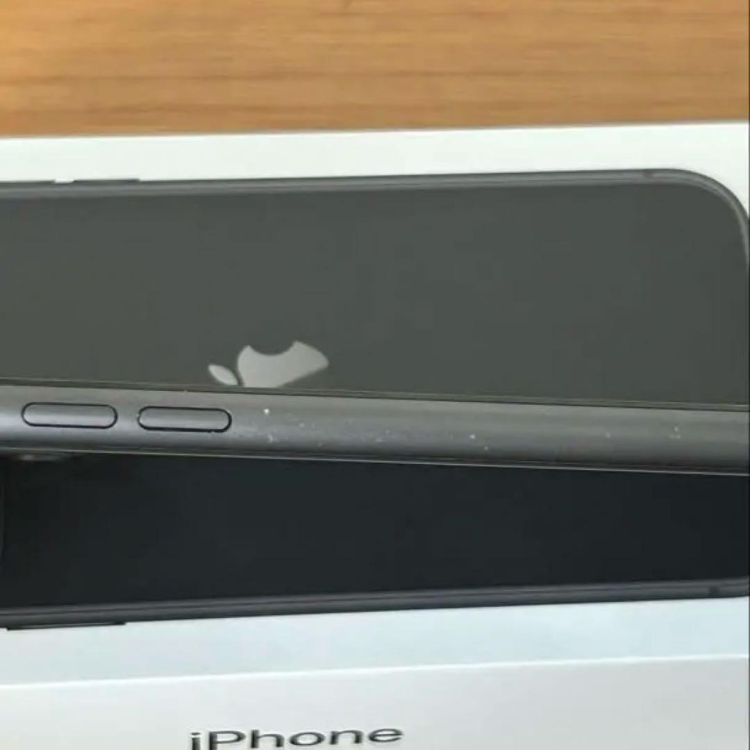 美品 iPhone11 128GB ブラック 初期化済み