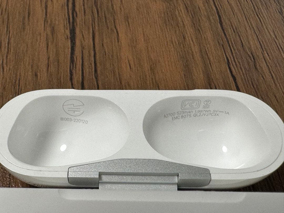 第2世代AirPods pro本体