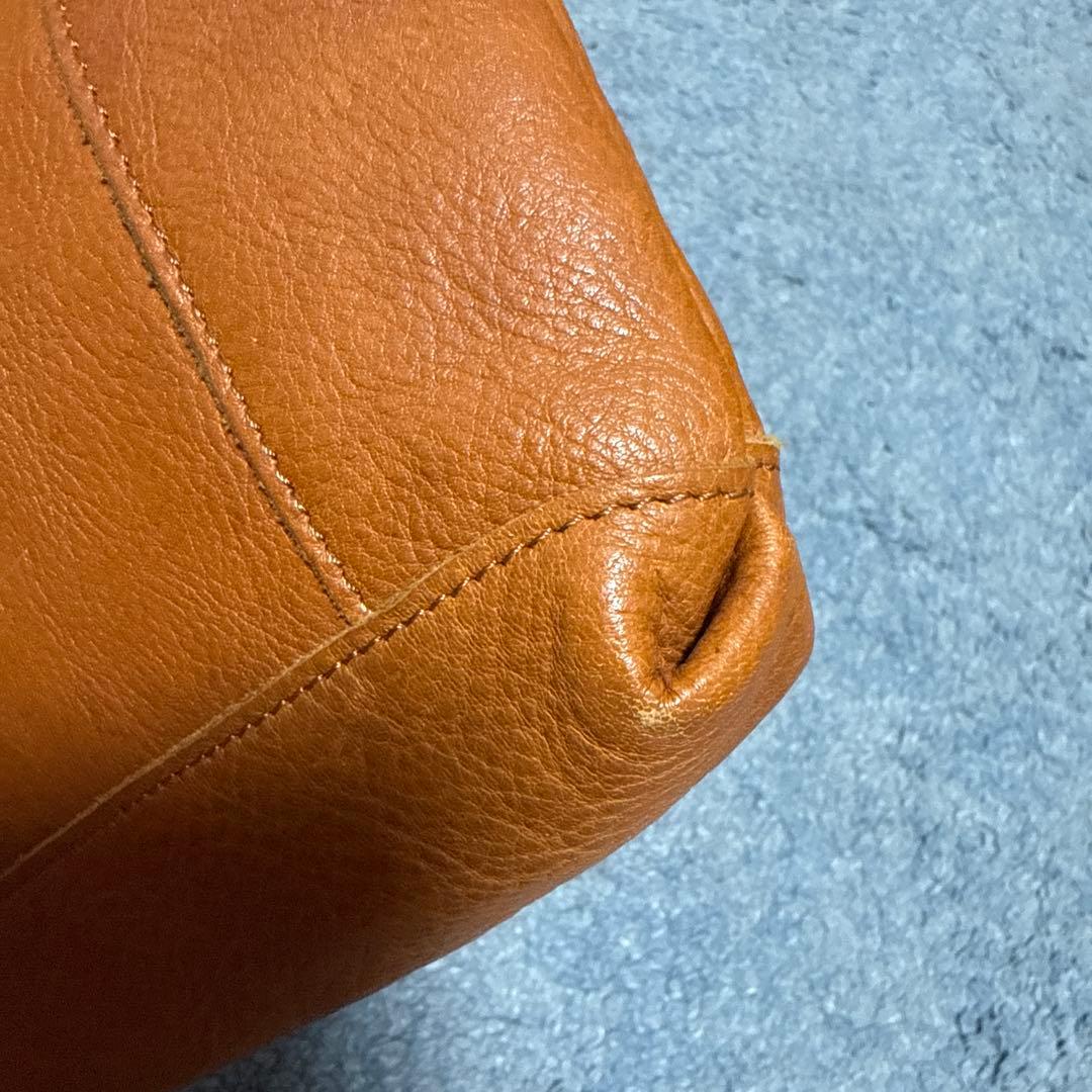 ぱむけろ様　イタガキ　ショルダーバッグ クラッチバッグ 本革