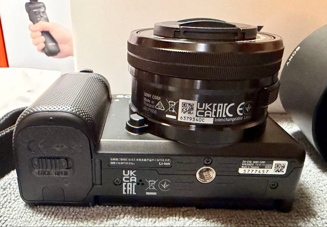 【美品】SONY ZV-E10Y 純正ダブルズームレンズキット　他アクセサリー