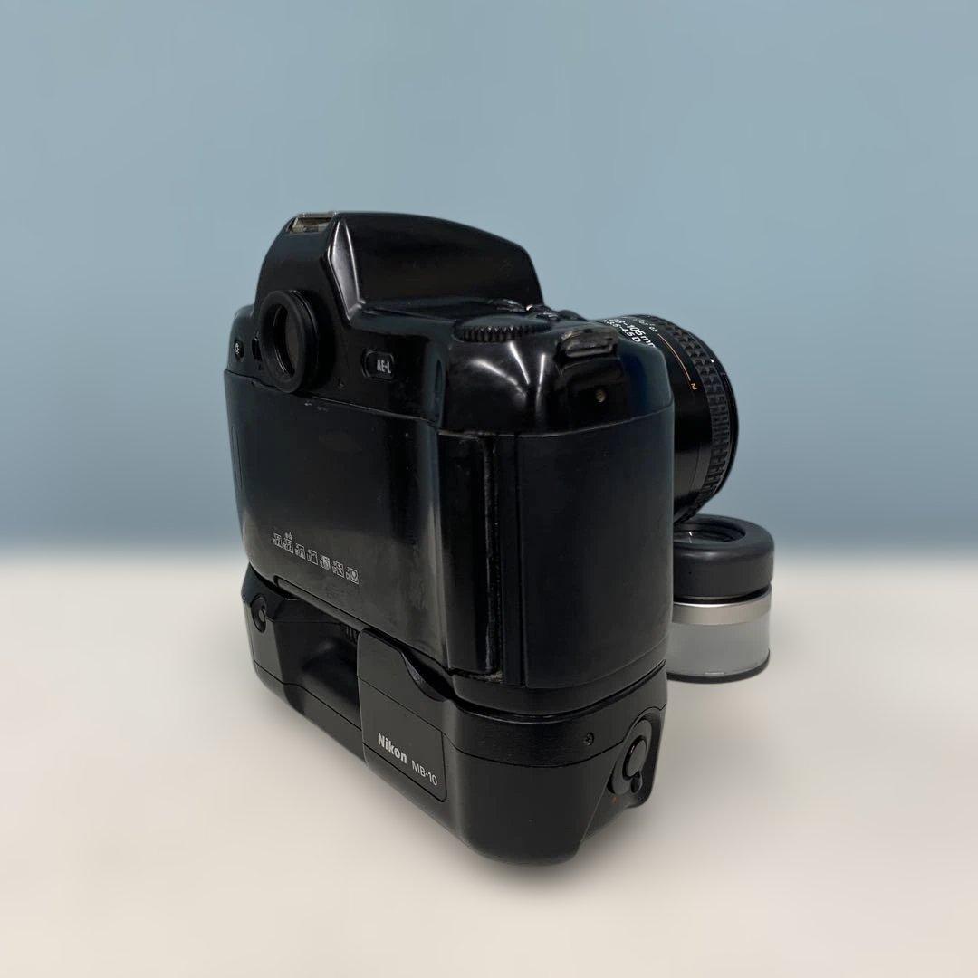 ニコンF90 28/105付き