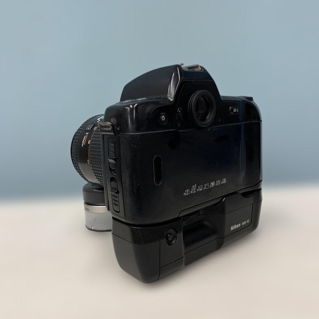 ニコンF90 28/105付き