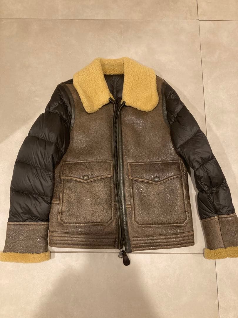 バンビ定価60万円MONCLER モンクレール REALMONT