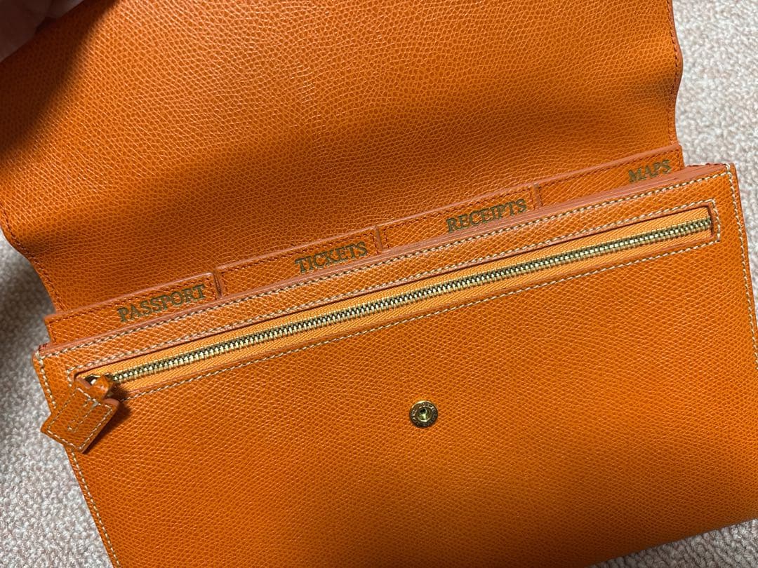 新品未使用！LOEWE ロエベ　トラベルポーチ