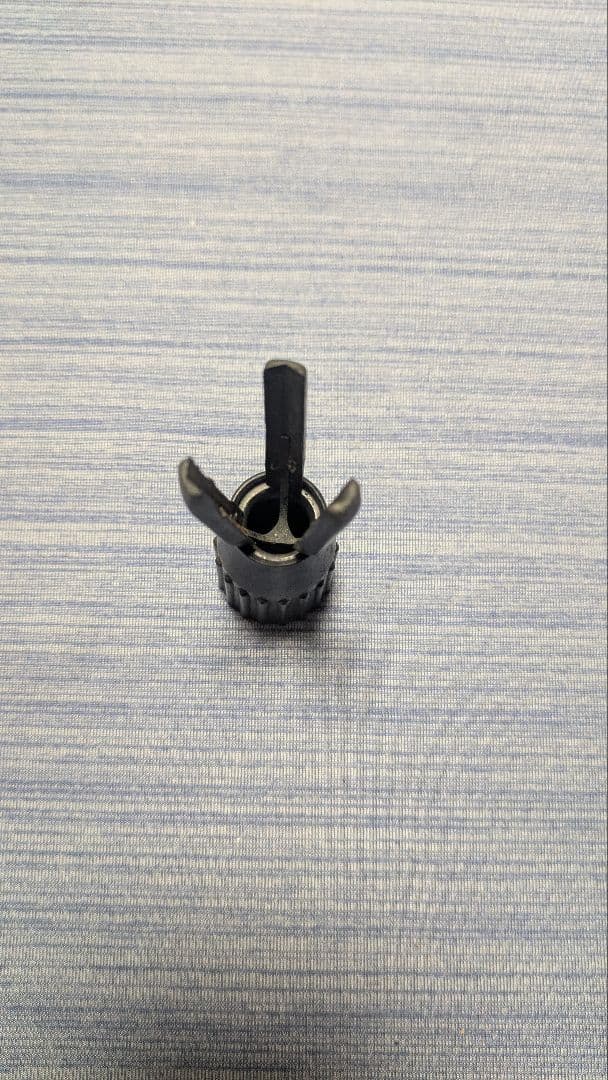 フェザーウェイトチャンピオングリップ 欠けあり