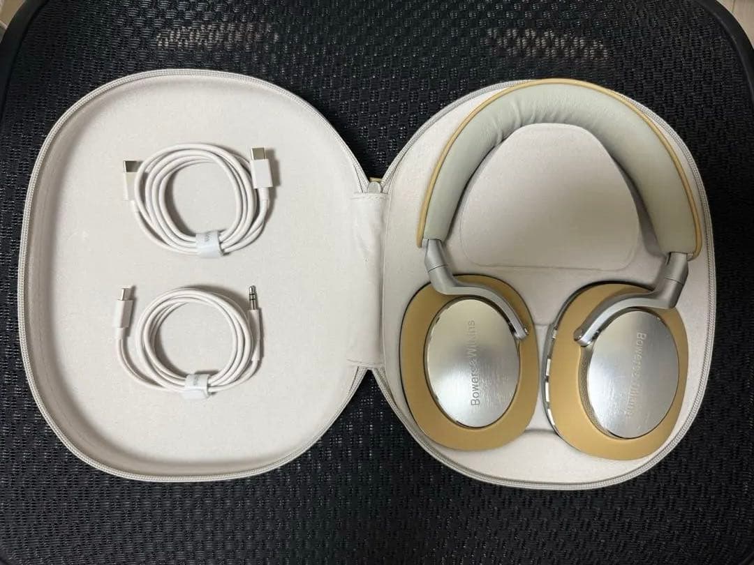 【2025年7月購入】Bowers & Wilkins PX8 タン