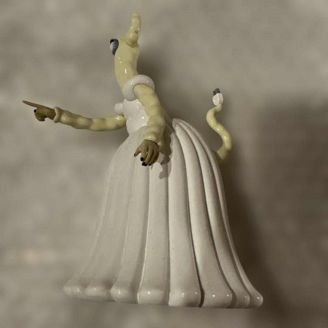 UNDERCOVER（アンダーカバー）×MEDICOM TOY 人形とリンゴ