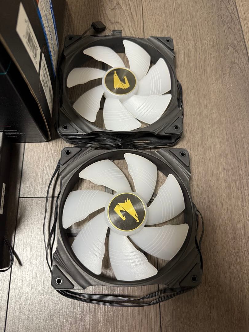 AORUS WATERFORCE X 280 簡易水冷　CPUクーラー