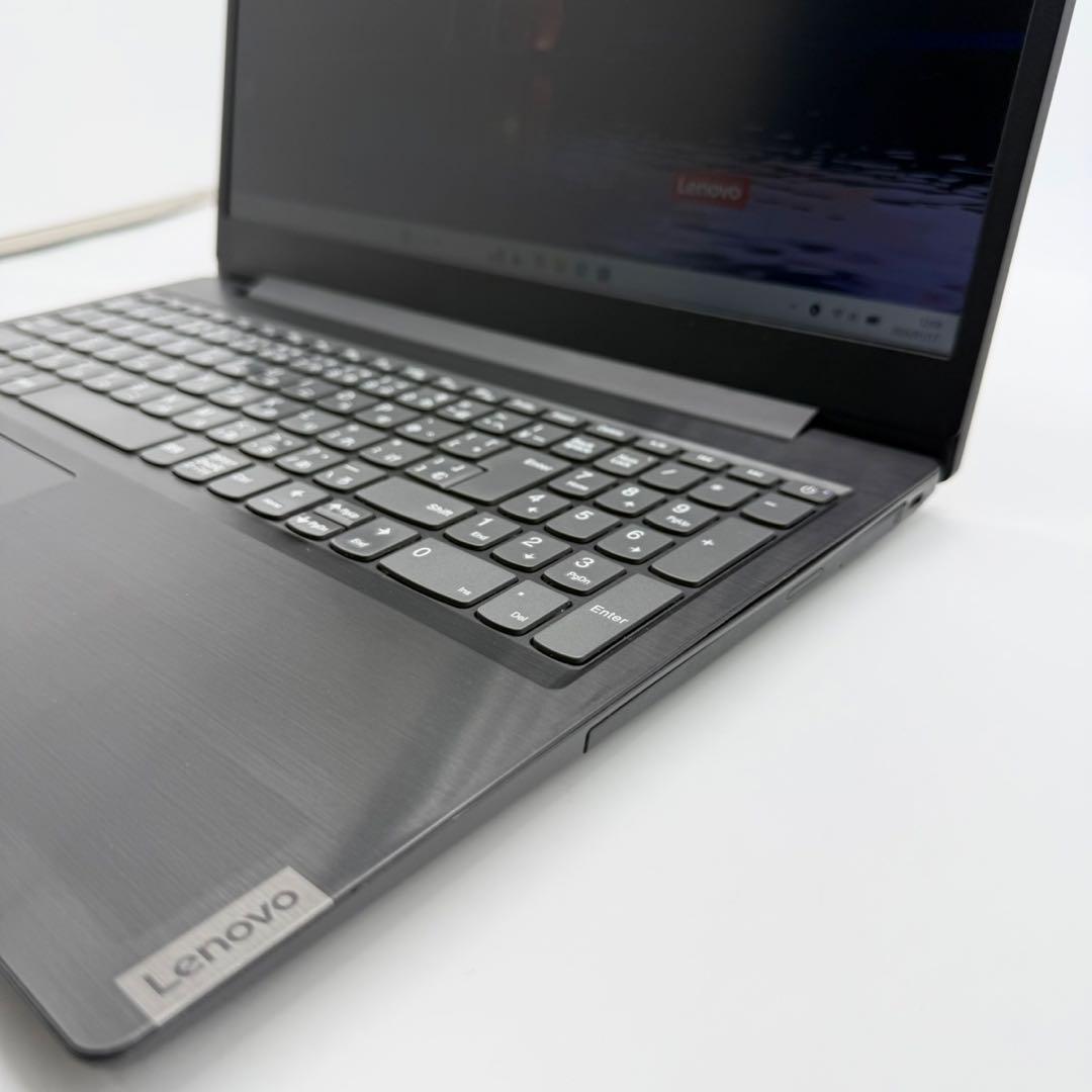 Lenovoノートパソコン 8世代 i7 8GB 新品SSD HDD500 静音