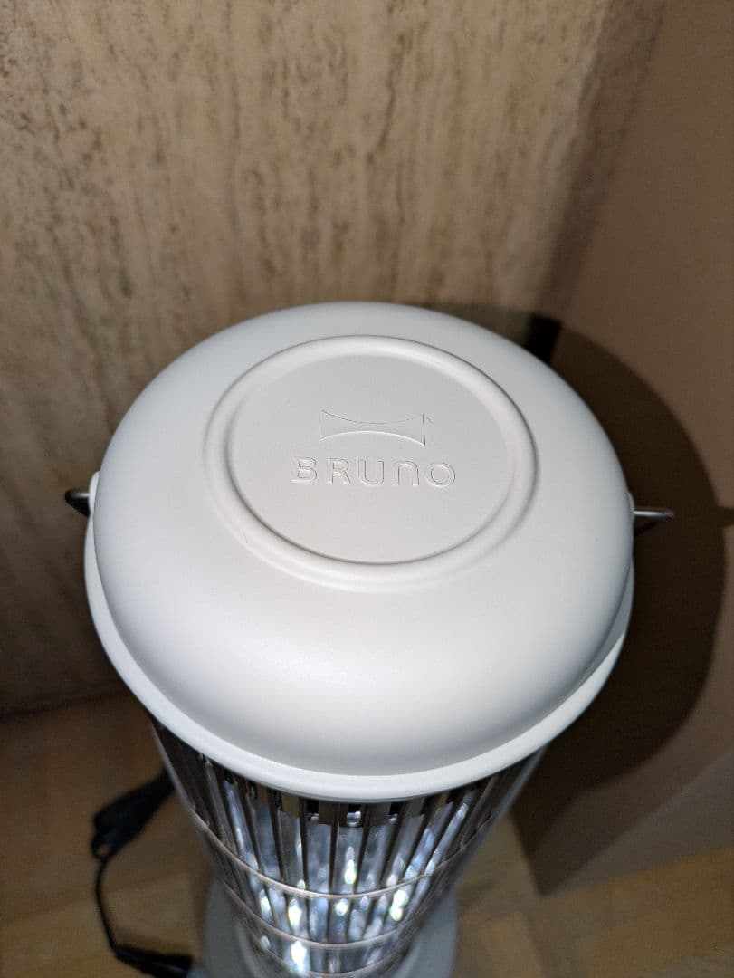 ⭐︎IROtoridori⭐︎　【未使用品】BRUNO カーボンヒーター