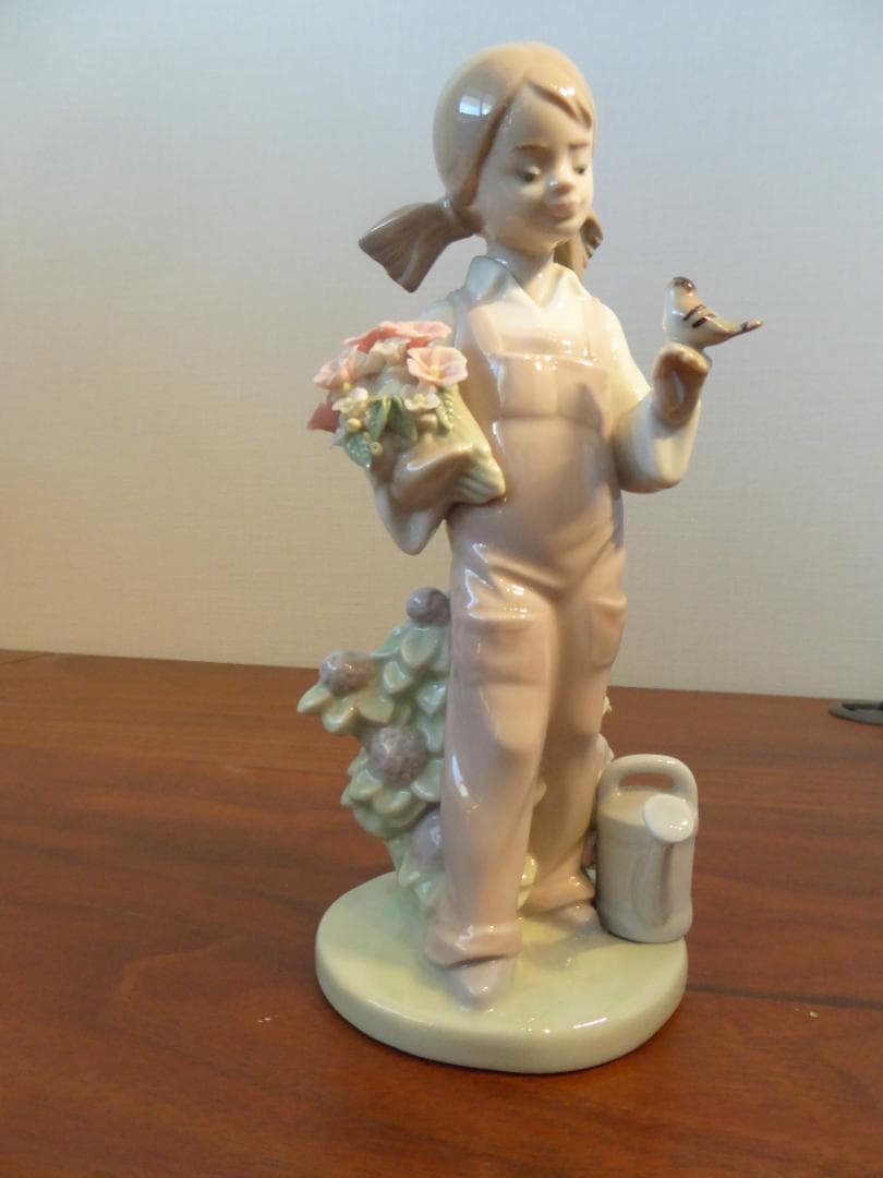 リアドロ3点セット　ちょっと残念な小鳥と少女、ニワトリと少女、鳩と少女