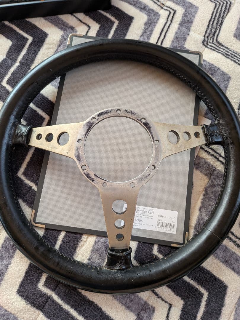 希少品、モトリタ ステアリング37㌢、アダプターリング付き