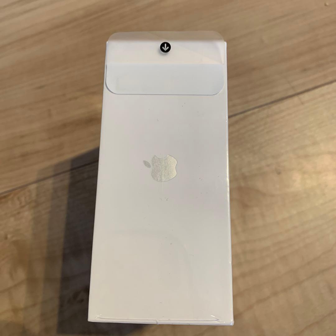 AirPods Pro  イヤホン　Apple