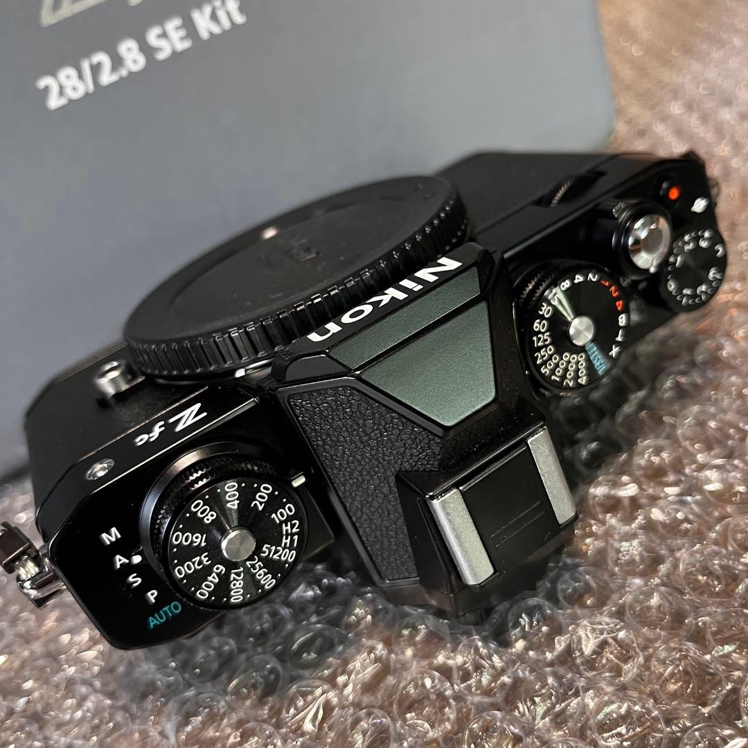 新品並 Nikon Z fc ＆NIKKOR Z 28mm f2.8 おまけ付き