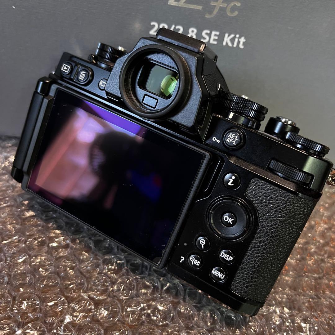 新品並 Nikon Z fc ＆NIKKOR Z 28mm f2.8 おまけ付き