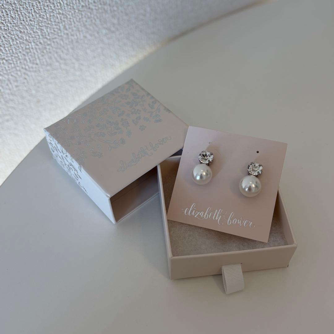 Elizabeth Bower Duet Studパールクリスタルピアス