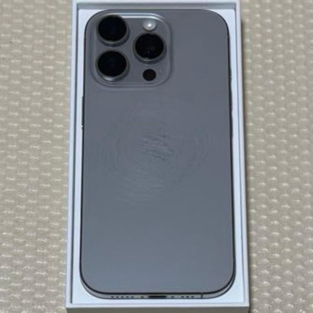 バッテリー容量100%！ iPhone16Pro 256GB SIMフリー 本体