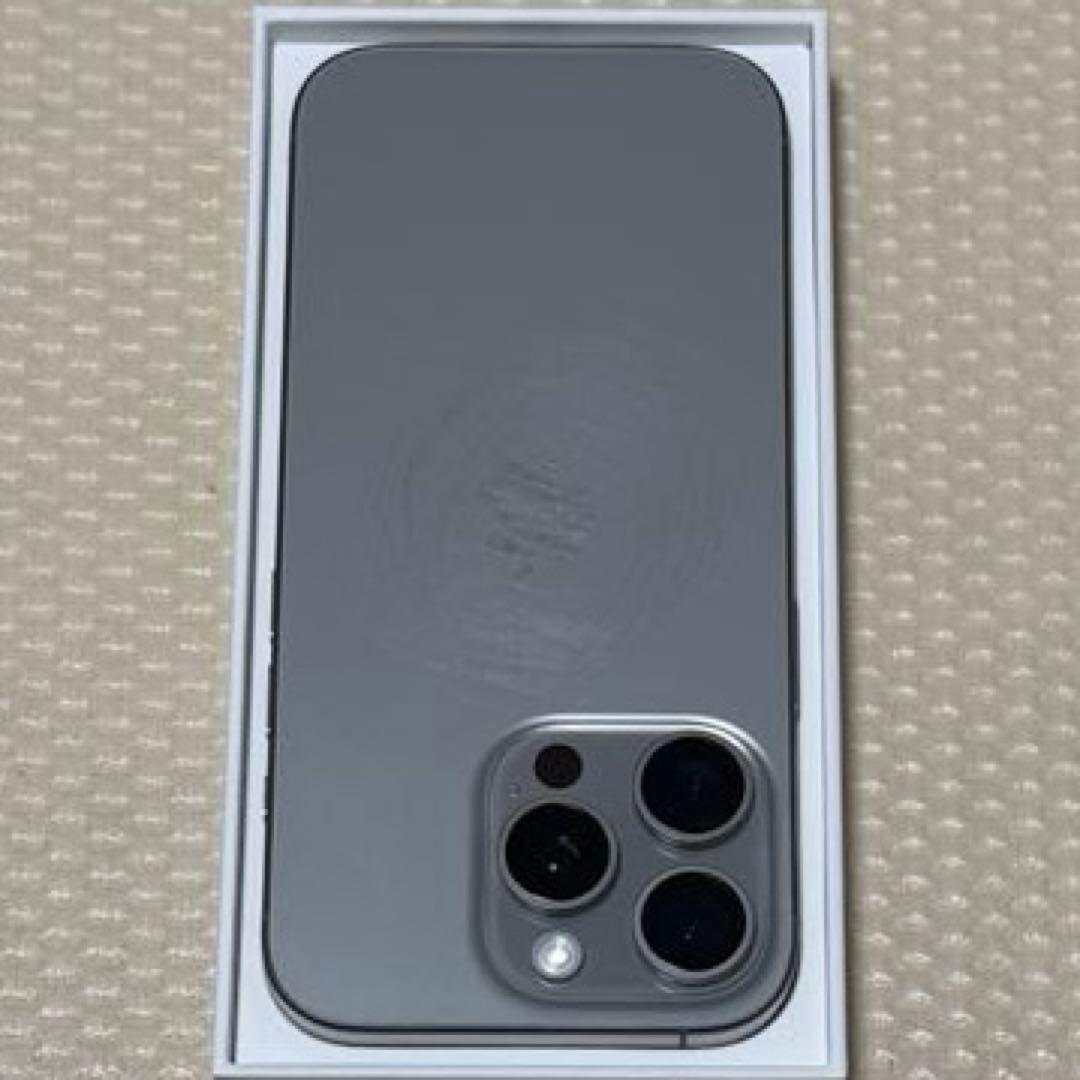 バッテリー容量100%！ iPhone16Pro 256GB SIMフリー 本体