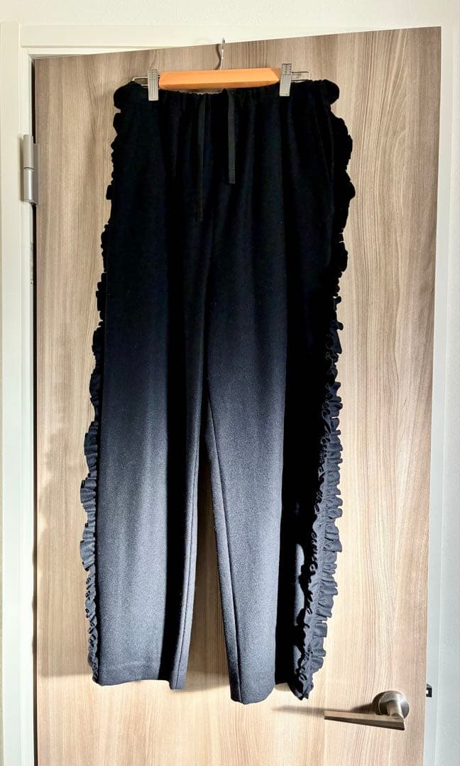 Rhodorilion ロドリリオン　フリル　ウール　カシミヤ　パンツ