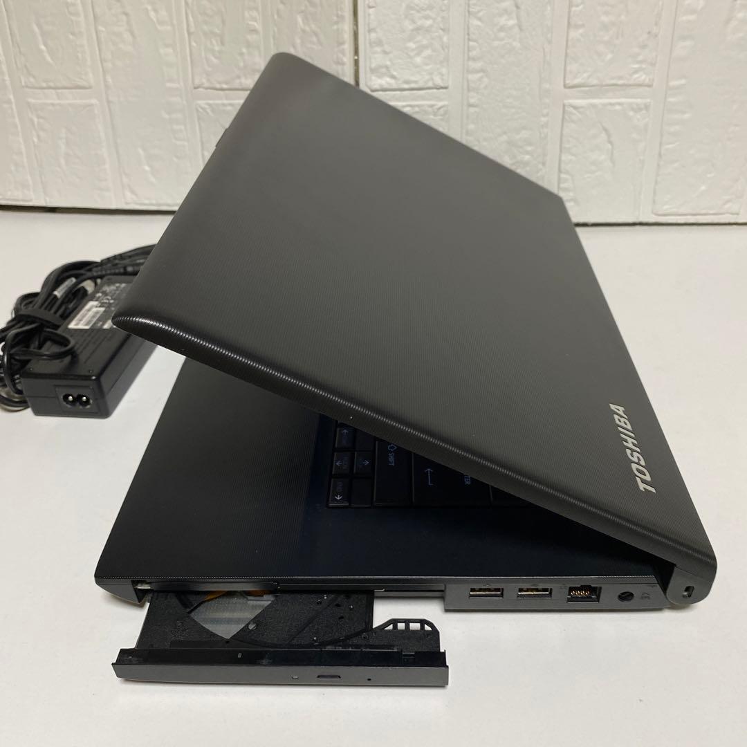 Windows11 オフィス2024年Webカメラ　Core i5東芝ノートPC