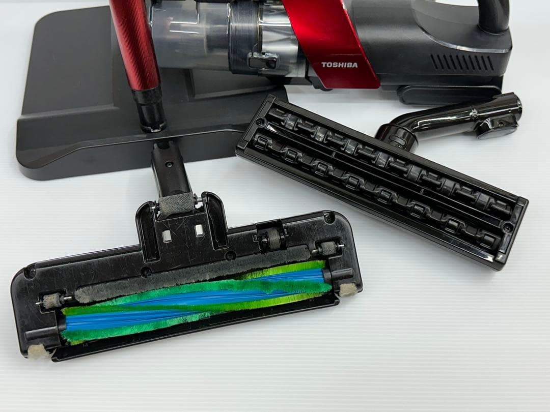 VC-CLX50 東芝　コードレス 掃除機　セット　中古　スティック　赤