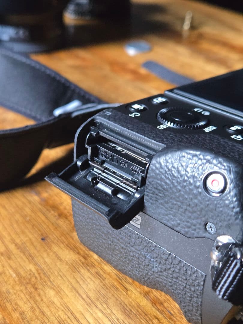 SONY　ソニー α7II ILCE-7M2　レンズ付属可能