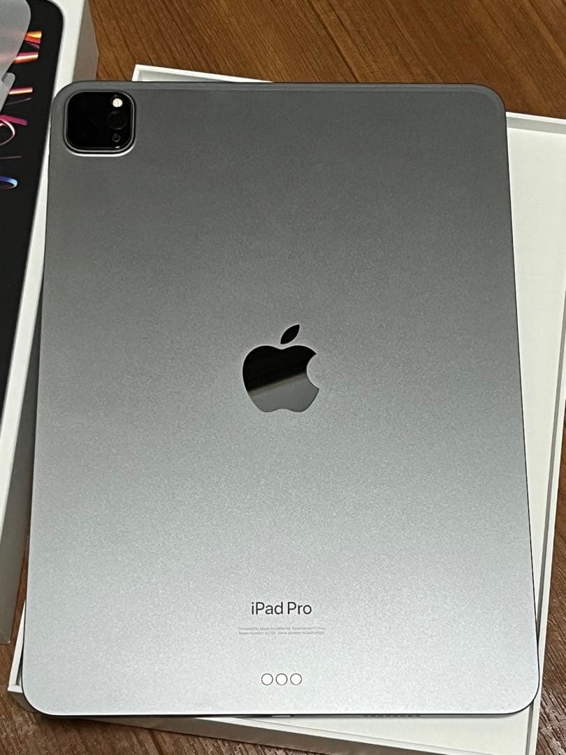 Apple ipadPro11インチ(第4世代) WiFiモデル 128gb