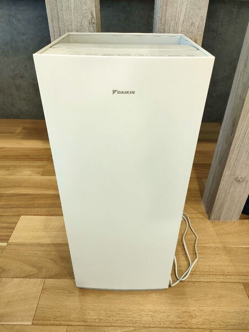 ダイキン 加湿　空気清浄機 MCK70ZE2-W 2023年製
