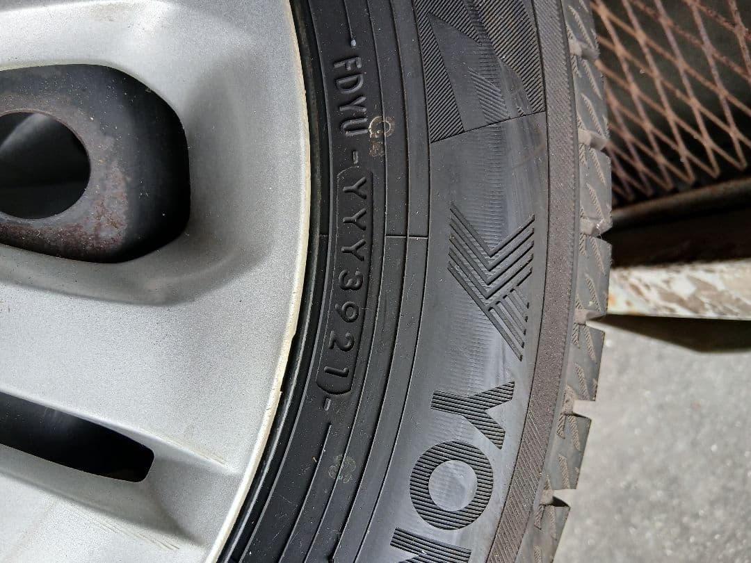 Yokohama 175/65R15 タイヤ・ホイールセット スタッドレス