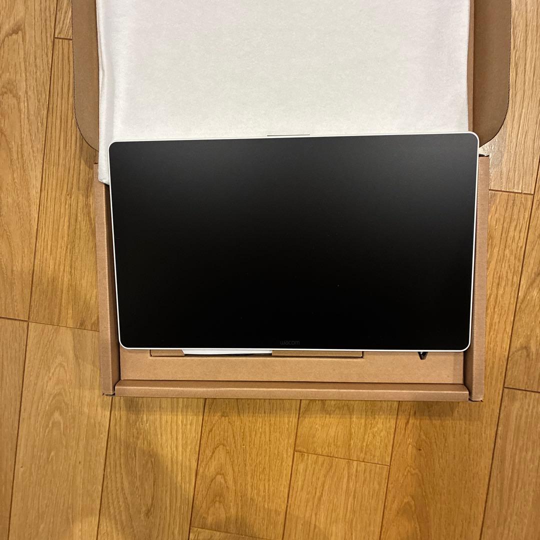【美品】Wacom One 14 液晶ペンタブレット本体