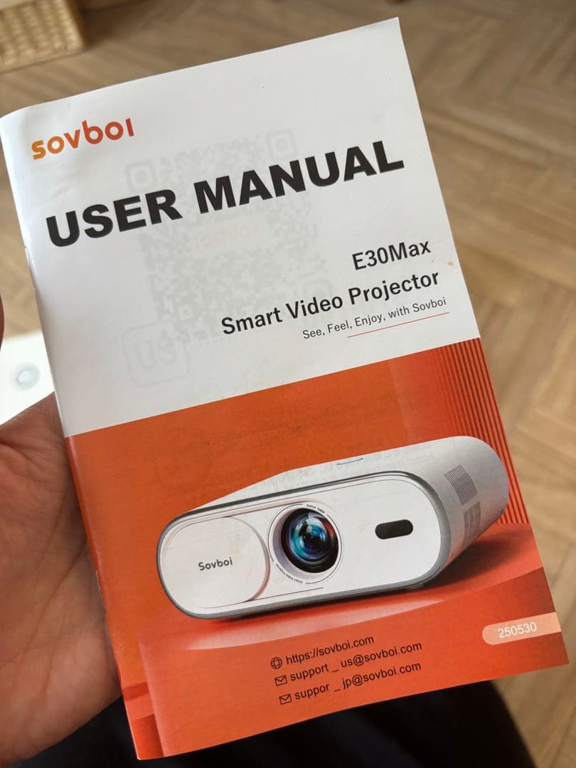 【新品・動作確認のみ】新型GoogleTV搭載 Sovboi プロジェクター