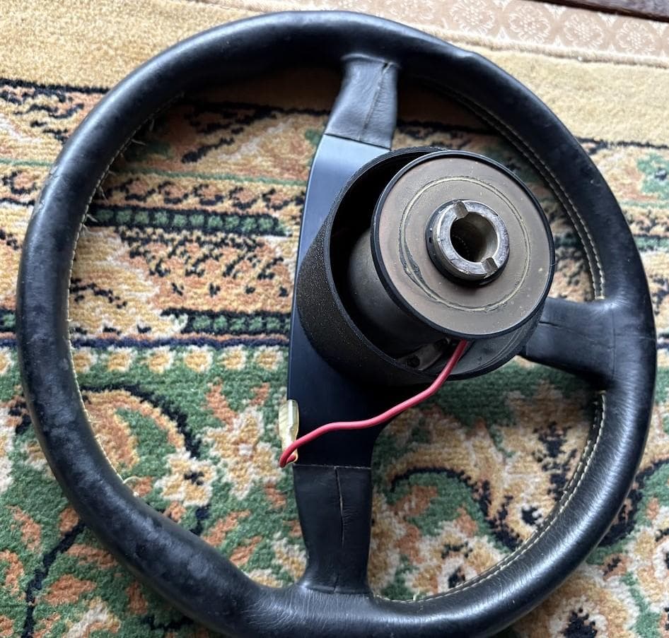 【山猿様】ABA（イタリア製）を お送りします。