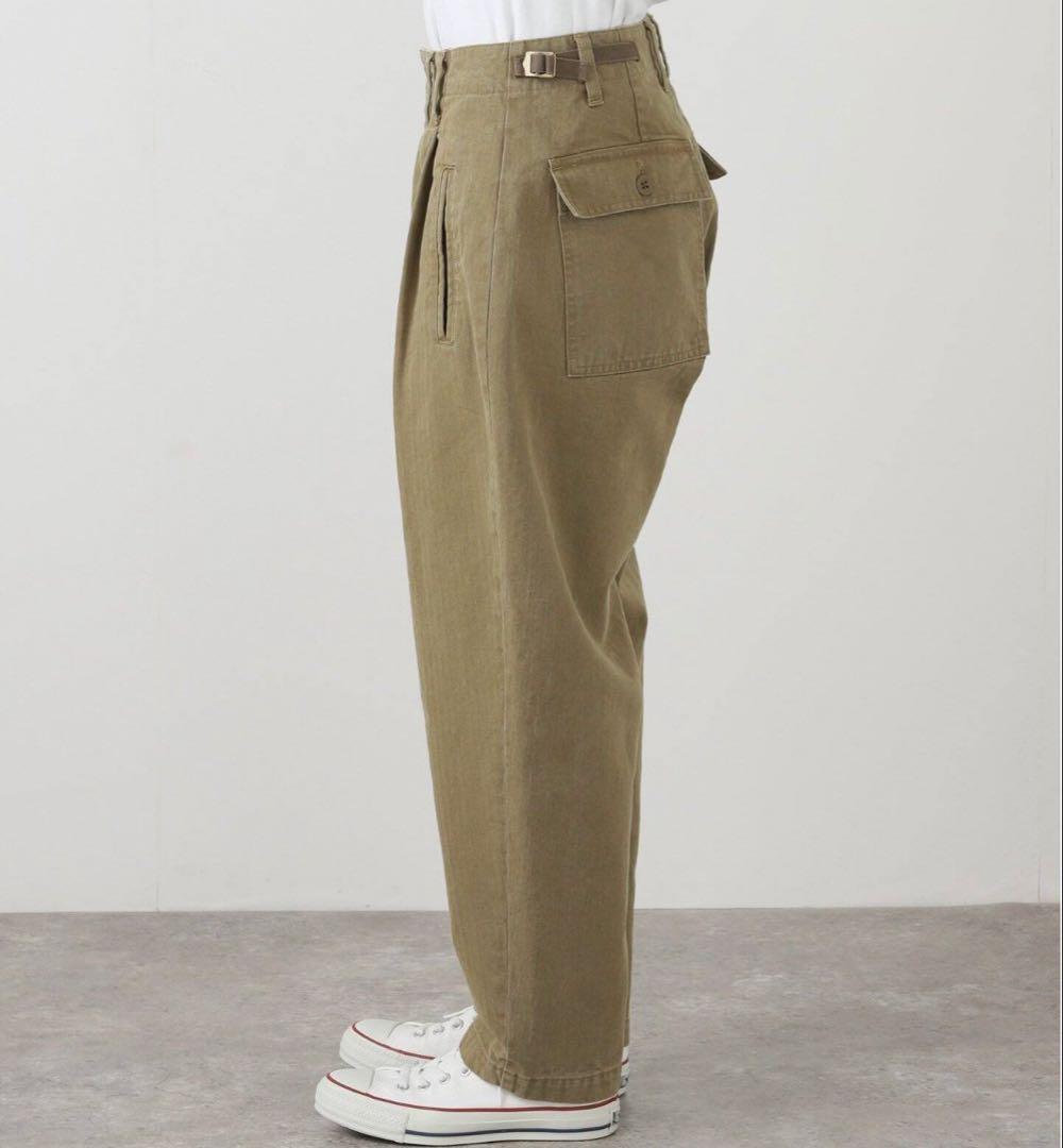 Vヘリンボンミリタリータックパンツ