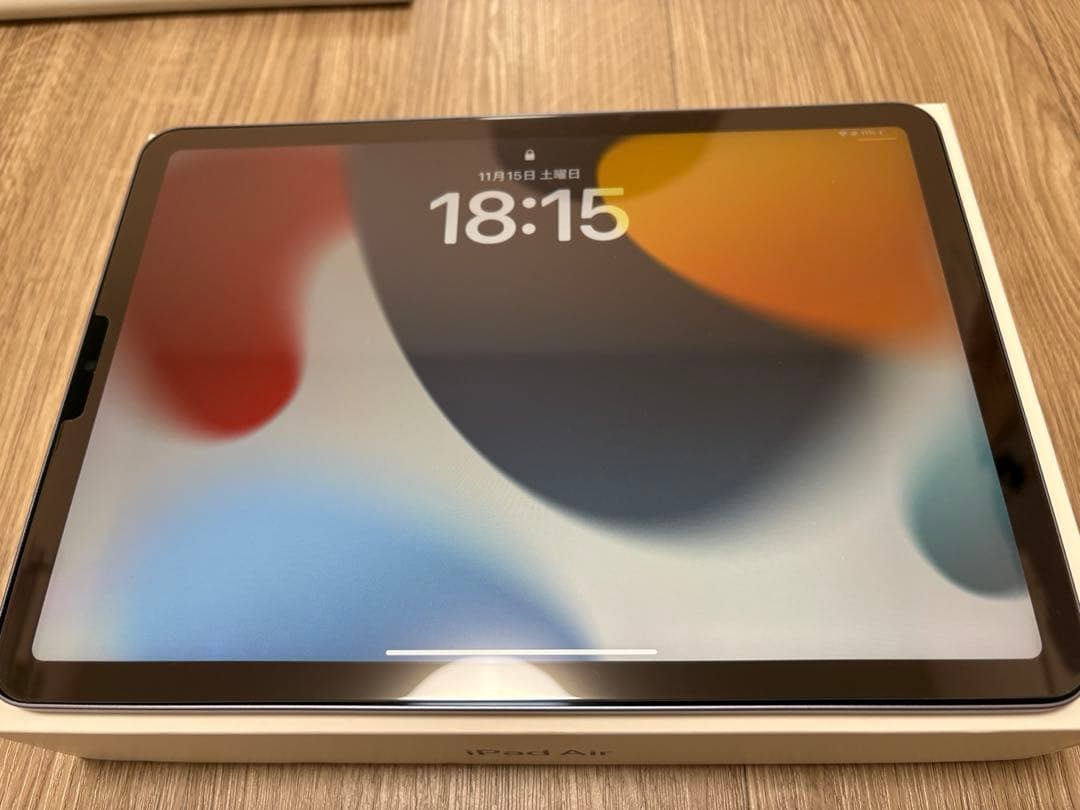 【美品】iPad Air (第5世代) 64GB ケース・タッチペン付き