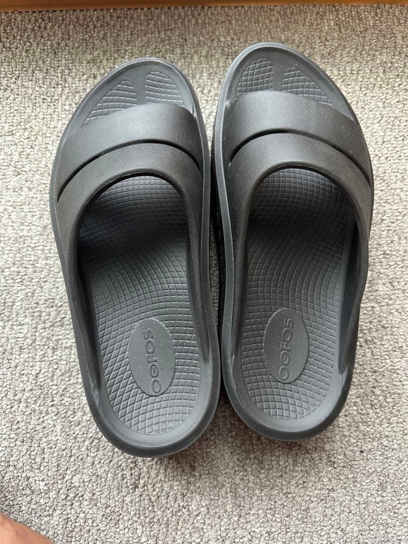 Oofos スライドサンダル ブラック
