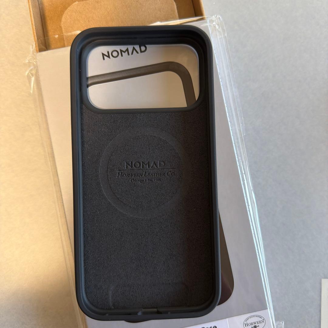 NOMAD iPhone 17 Pro Max 未使用 ブラック ケース
