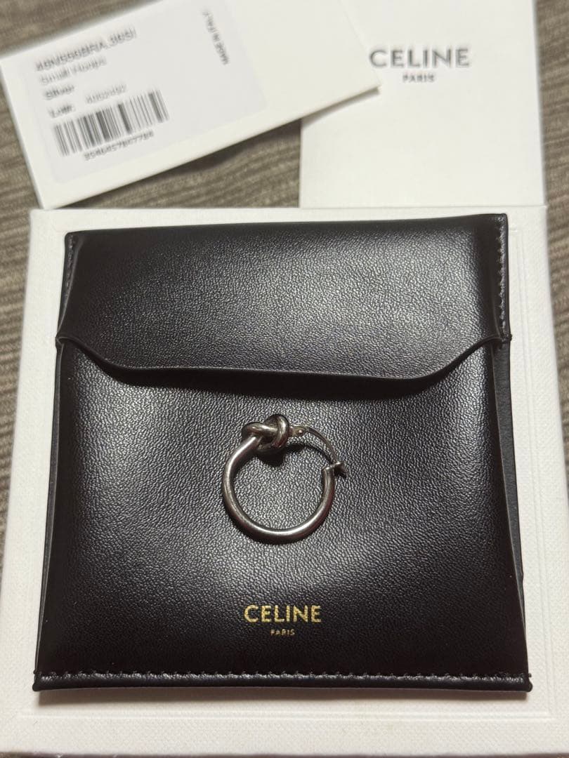 お値下げ★ 即日配送　CELINE セリーヌ　ノットピアス　(片耳用)